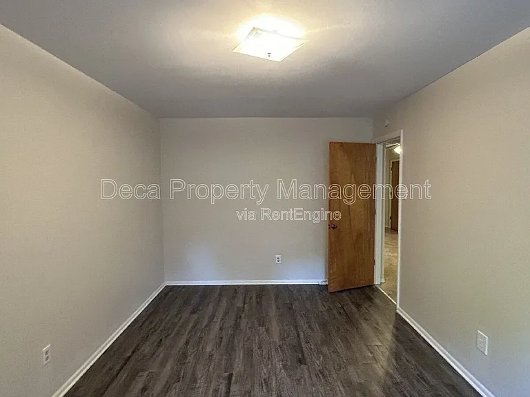 10110 Buffton Dr — Photo 8