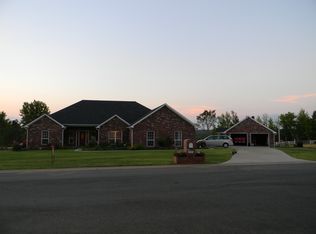 27 Kensington Rd, Greenbrier, AR 72058