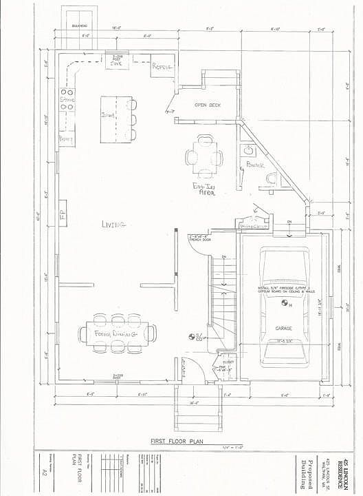 2nd image of 425 Lincoln St