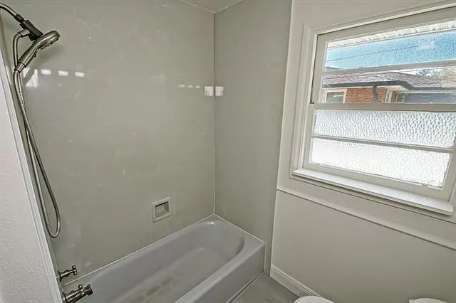 433 Olive Ave — Photo 17