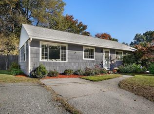 10 Robin Rd, Westborough, MA 01581