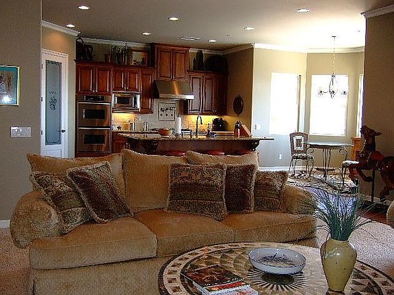 Open family room/kitchen