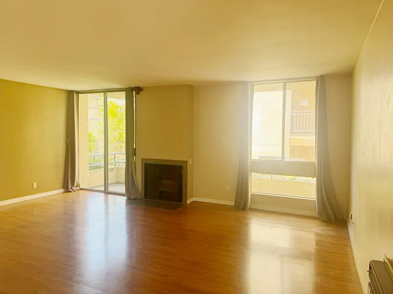 11615 Missouri Ave #3 — Photo 6
