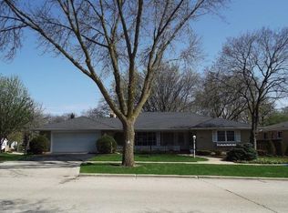 4605 Wilson Rd, Kenosha, WI 53142