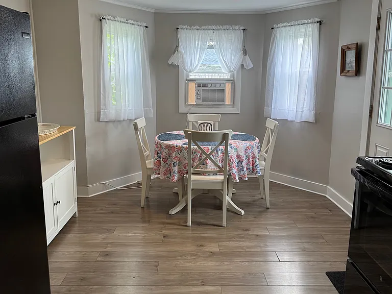 10 Jones Creek Dr — Photo 5