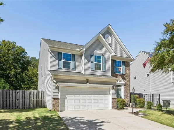 214 Bethune Dr, Williamsburg, VA 23185