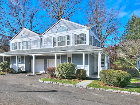 230 Saugatuck Avenue #7, Westport, CT 06880