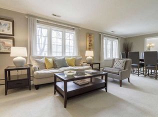 2625 Edington Rd, Columbus, OH 43221