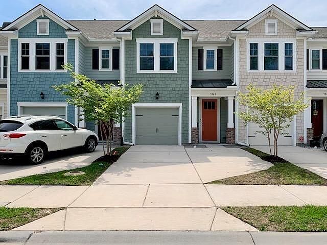 1st image of 3365 Eastman Dr