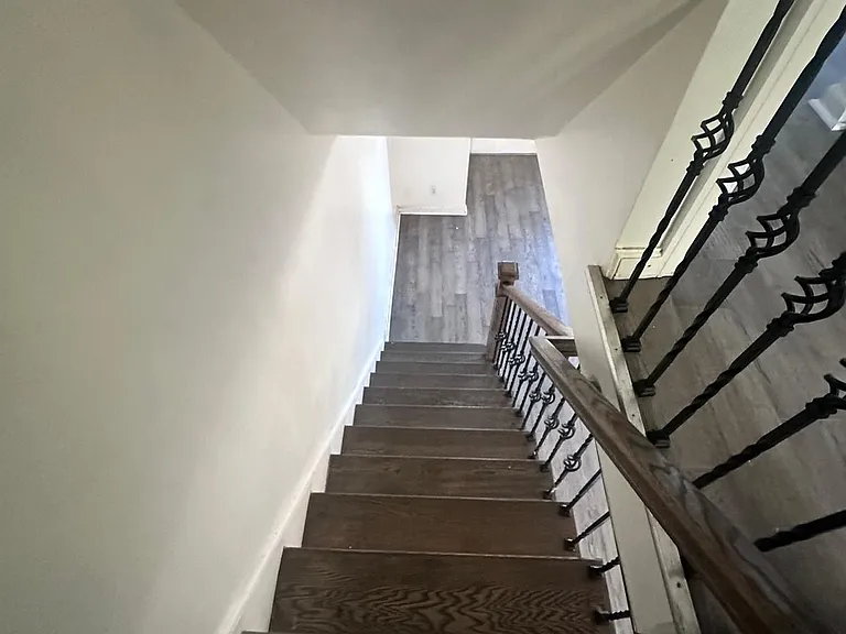 320 Copley Rd — Photo 6