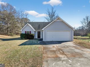 320 Twin Oaks Ln, Dallas, GA 30157