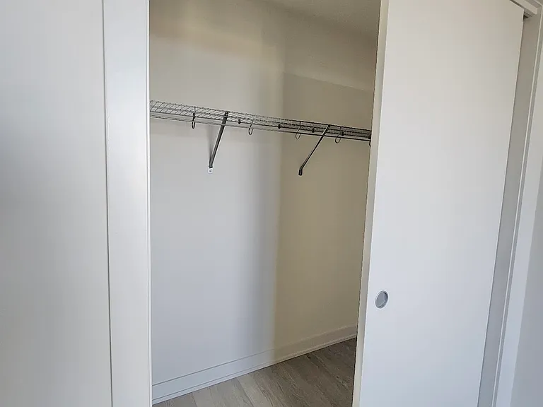 212 King William St #723 — Photo 16