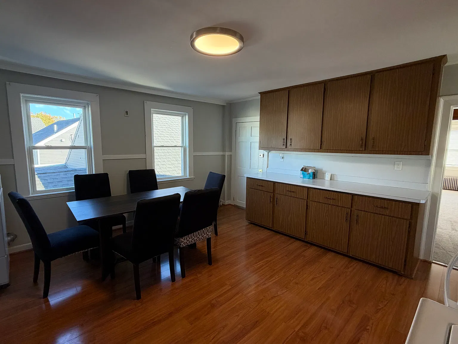 1 bed, 1000 sqft, $1,850 — Photo 2