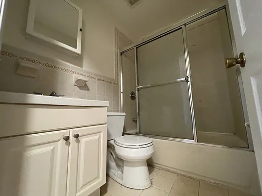 Rented by Bedford Brownstone Realty | media 3