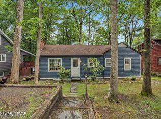 28 Park Rd, Lakeville, PA 18438