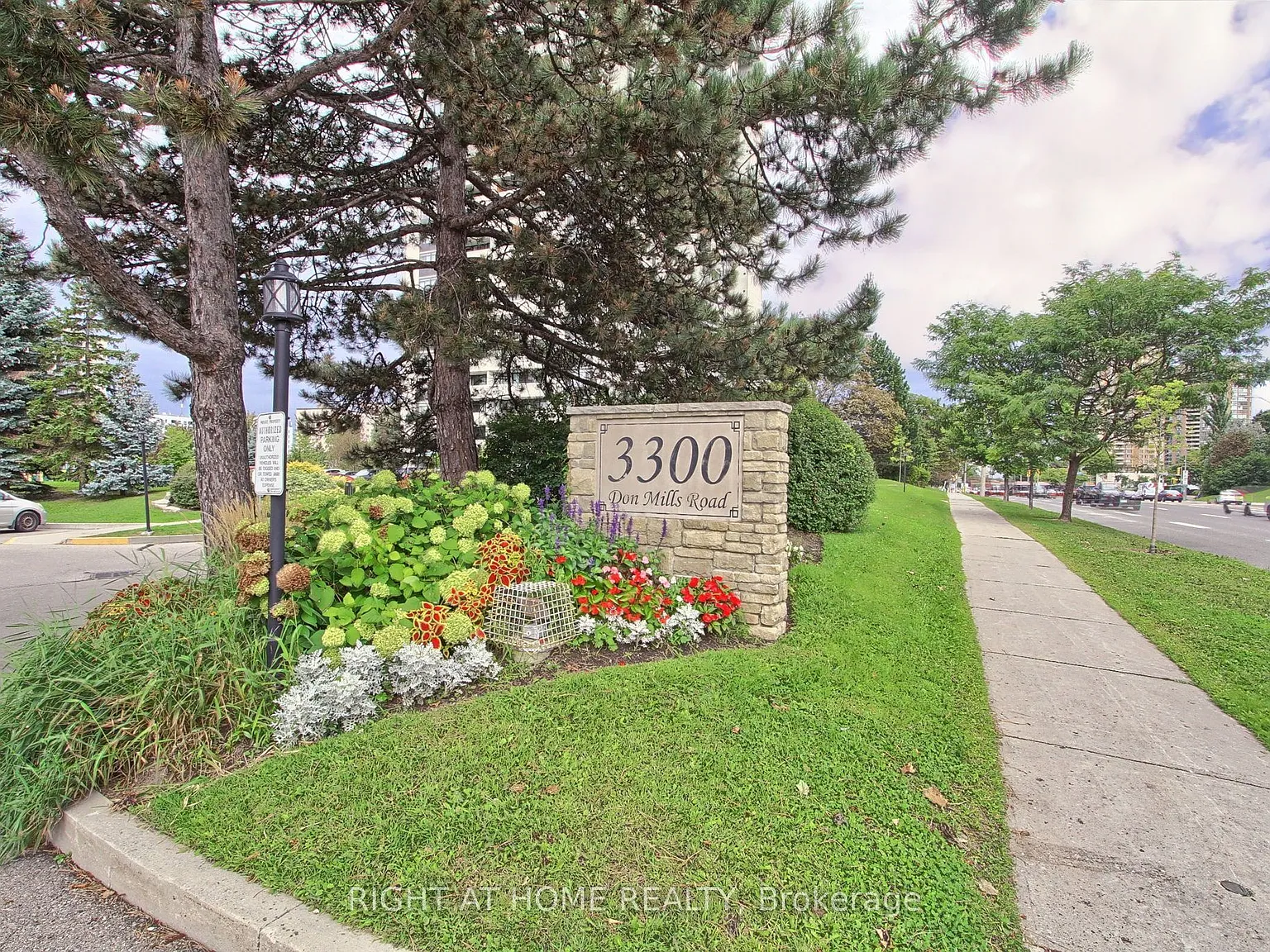3 bed, $3,300 — Photo 2