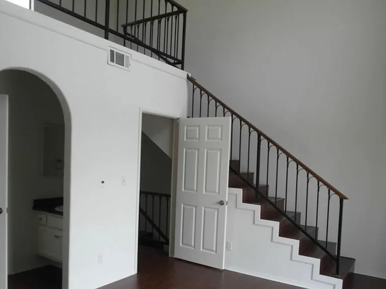 2480 Penmar Ave #2 — Photo 5