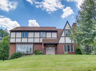 8602 Lexington Pl, Wexford, PA