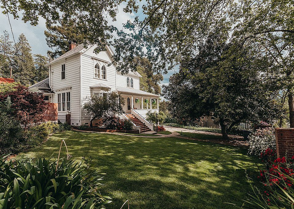 1st image of 235 Olive St