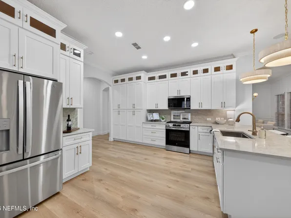 1718 PEPPER STONE Court, St. Augustine, FL 32092