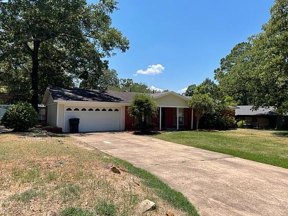 2nd image of 9408 Oleander Dr