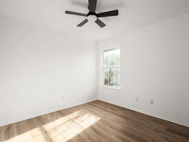 13220 Constellation Dr — Photo 25