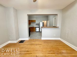 1824 S Canalport Ave #1, Chicago, IL 60616