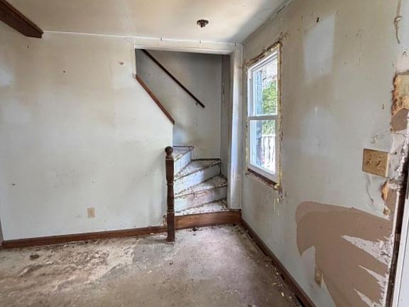 4th image of 234 Filmore St