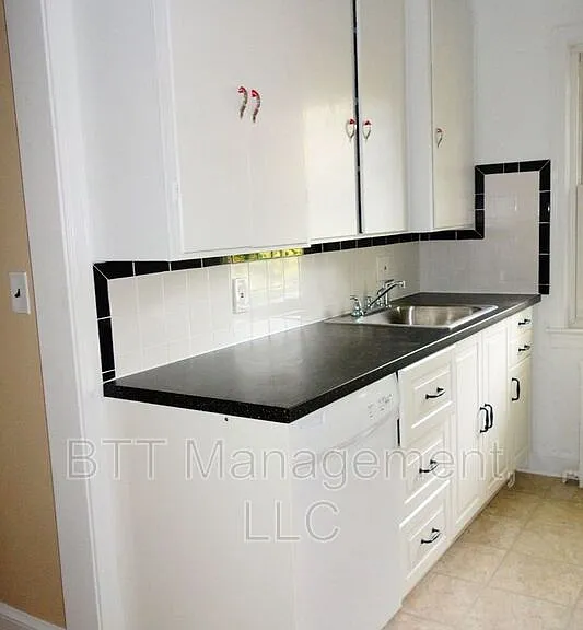 8206 Greenwood Ave #5 — Photo 22