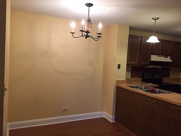 3rd image of 5400 Walnut Ave Unit 512