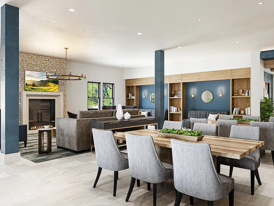 Chic Clubhouse