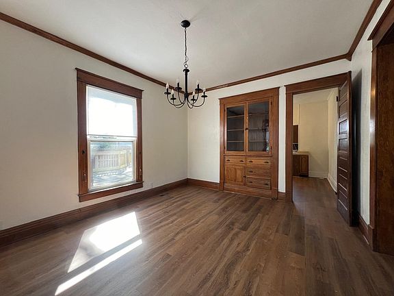 Dining room leading to kitchen