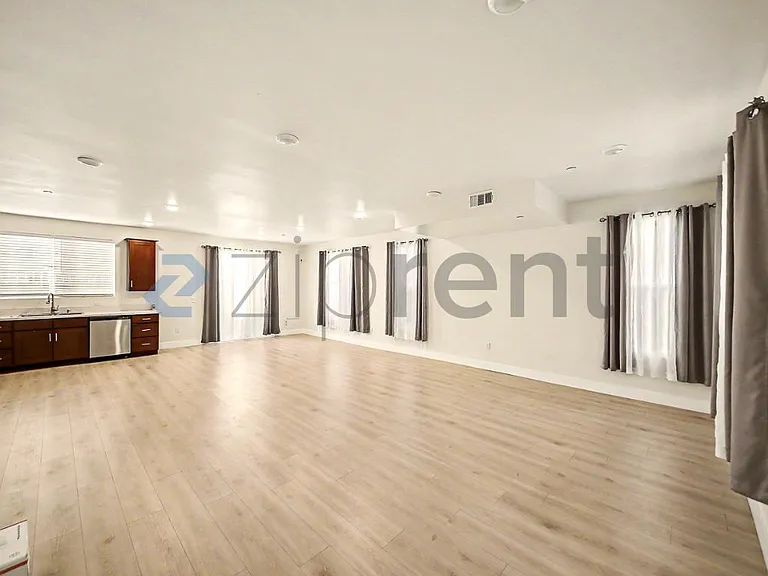 15127 Logos Ct — Photo 3