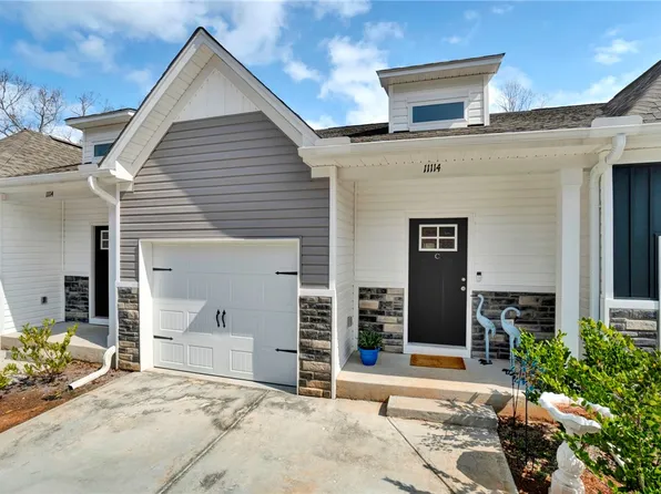 11114 Watson Dr, Seneca, SC 29672