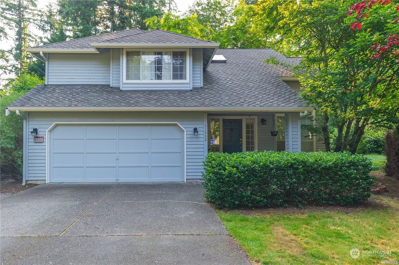 21502 NE 9th Place photo 1