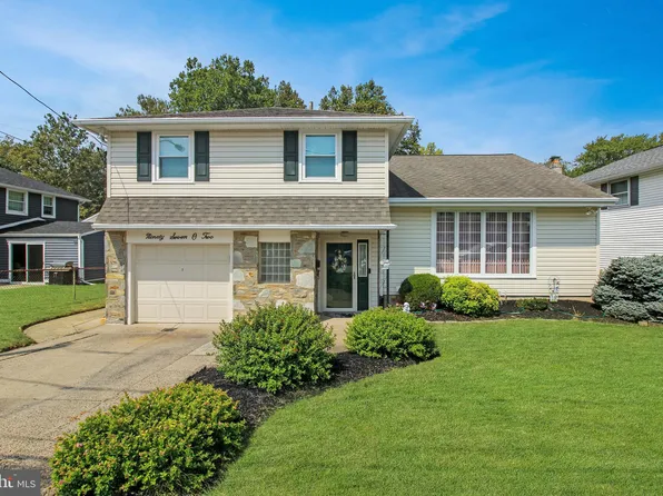 9702 Wynmill Rd, Philadelphia, PA 19115