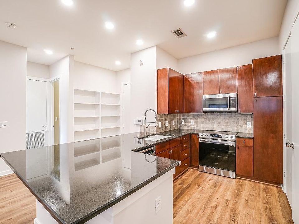 1st image of 2950 McKinney Ave #20H