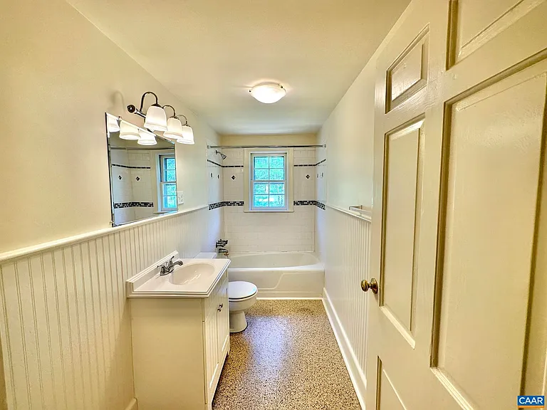 2278 Hansens Mountain Rd — Photo 32