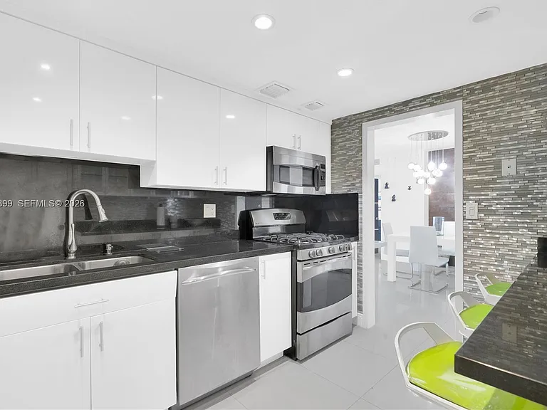 3140 S Ocean Dr #1211 — Photo 9