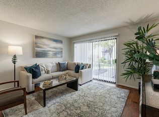Club Valencia Luxury Apartments, Glendale, AZ 85302