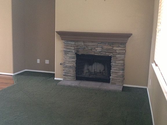 5th image of 23619 Silverwood St