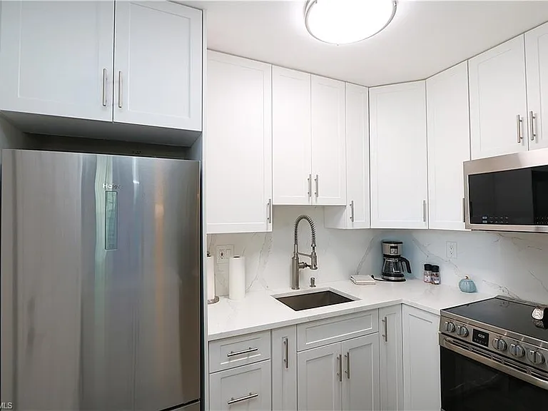 190 N Collier Blvd #K2 — Photo 10
