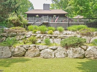 63 Sleepy Hollow Rd, Andover, NJ 07821