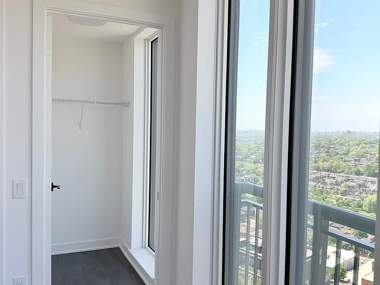 1185 Dupont St #2507 — Photo 26