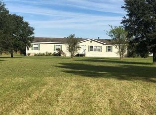 6205 Lemon Rd, Slaughter, LA 70777