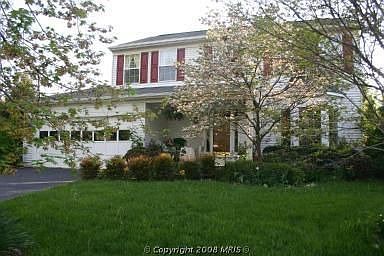 1st image of 713 Bellview Ct NE