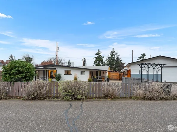 211 Riverfront Drive, Cashmere, WA 98815