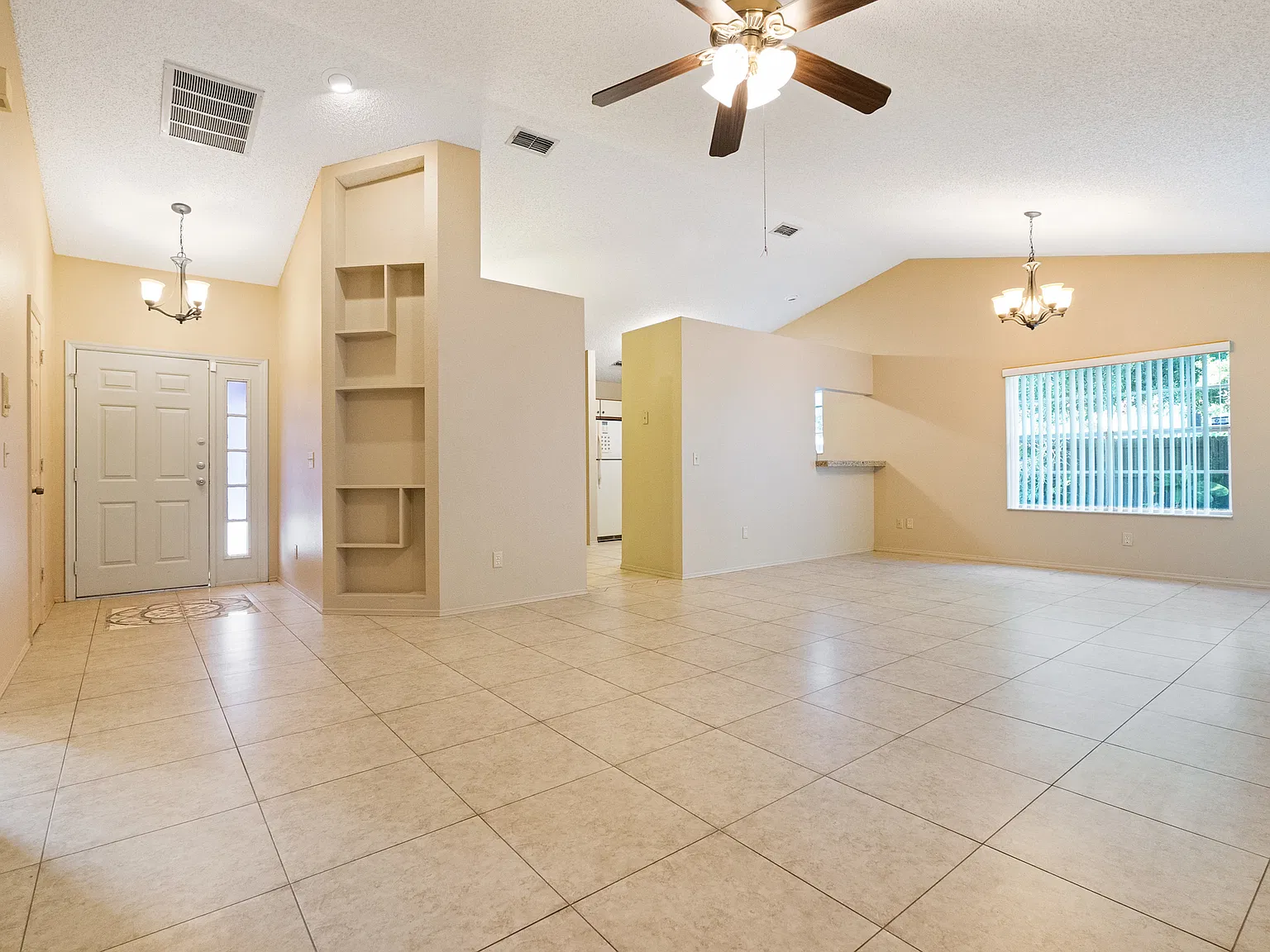 3 bed, 1545 sqft, $2,600 — Photo 3