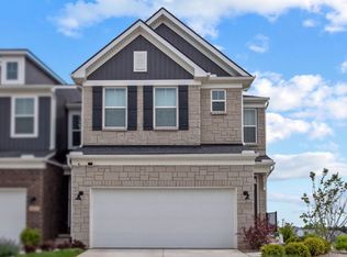 1543 Arcadia Dr, Milford, MI 48381