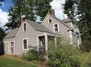 247 Winthrop Center Rd, Winthrop, ME 04364